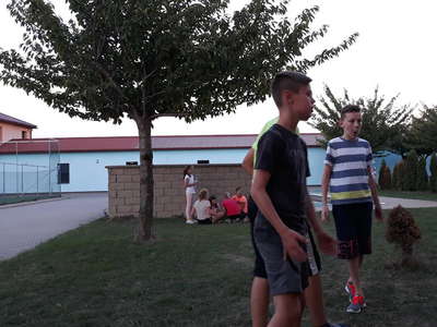 13_20180912-191840.jpg