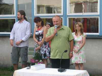 30.6.2011-vysvedceni-030.jpg